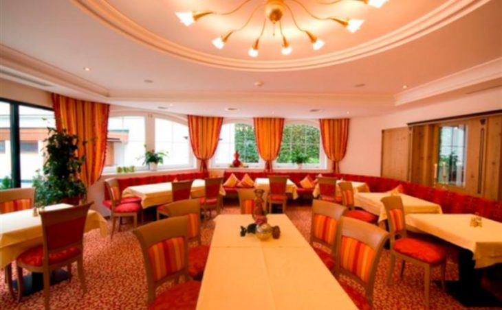 Hotel Robert in Mayrhofen , Austria image 25 